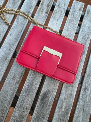 Bolso festivo rojo