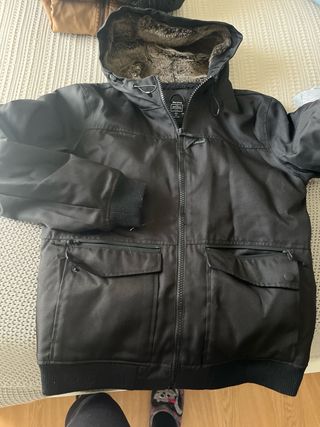 Chaqueta Negra Hombre Bershka Talla L