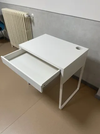 Scrivania Bianca Ikea Nuova Multiuso