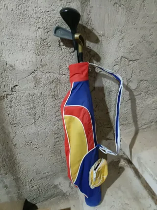Bolsa de golf con palos
