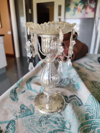 Portavelas antiguo de cristal plateado