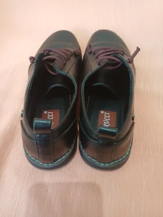 Zapatos de piel VIRUCCI negros