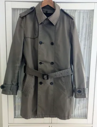 Trench Gabardina vintage Zara hombre verde militar