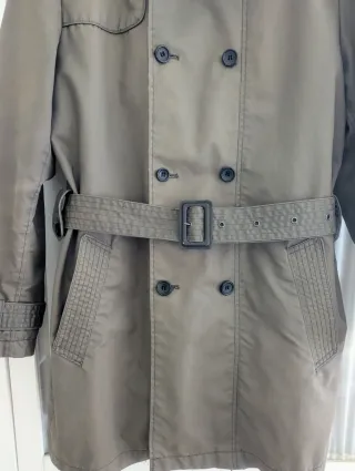 Trench Gabardina vintage Zara hombre verde militar