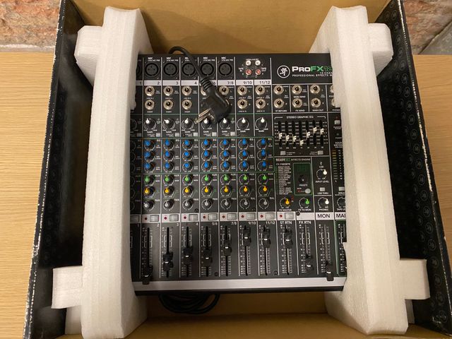 Mackie ProFX12 Mezclador 12 Canales