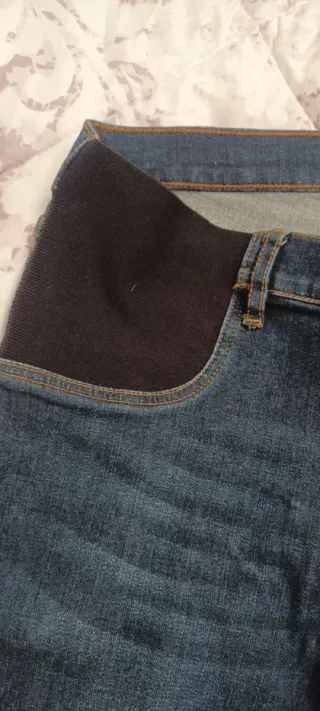 Jeans premamá Zara azules