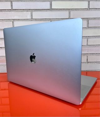 MacBook Pro 16 2019 Gris Espacial