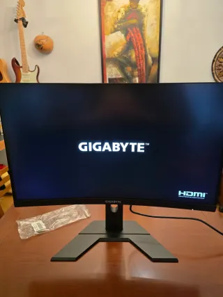 Monitor Gigabyte G27QCA 27'' LED QHD 165hz Curvo