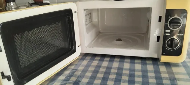 Microondas Home Amarillo