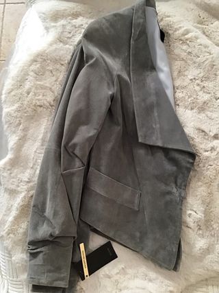 Chaqueta Mango Ante Gris