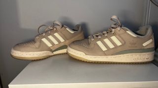 Zapatillas Adidas Forum Low Beigeo