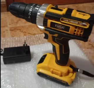 ALADRO ATORNILLADOR INALÁMBRICO + ACCESORIOS