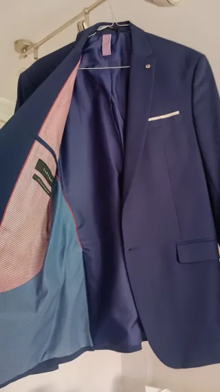 Americana Zara azul y 2 pantalones