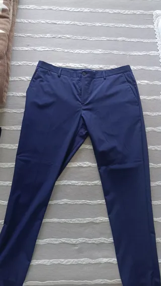 Americana Zara azul y 2 pantalones