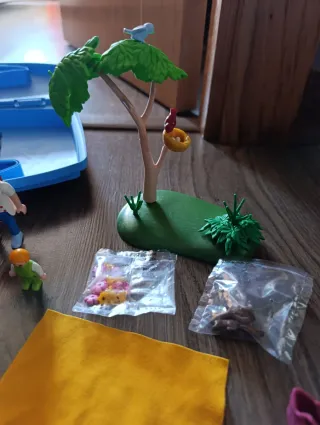 Playmobil Maletín Picnic Familiar 9103