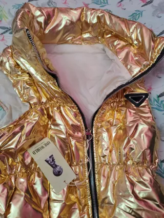 Chaleco brillante dorado