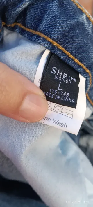 Pantalón vaquero mujer desgastado