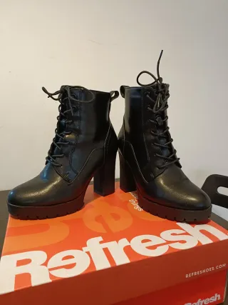 Botas de tacón negras talla 37 marca Resfresh