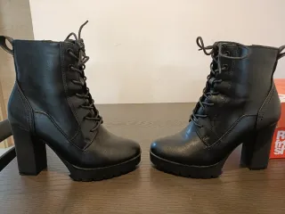 Botas de tacón negras talla 37 marca Resfresh