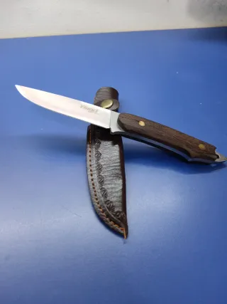 Cuchillo Bushcraft caza