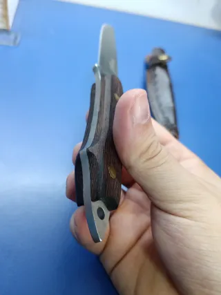 Cuchillo Bushcraft caza