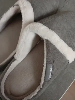 Zapatillas de estar por casa Isotoner grises