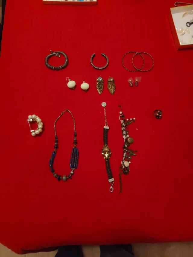 Lote de Bijuterias Variadas