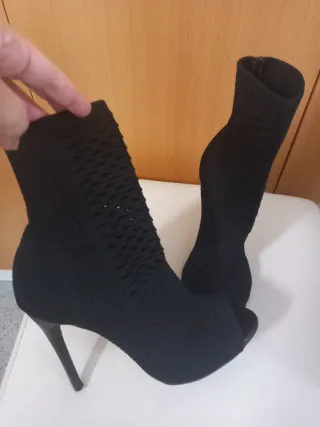 Sandalias calcetín elásticas negras