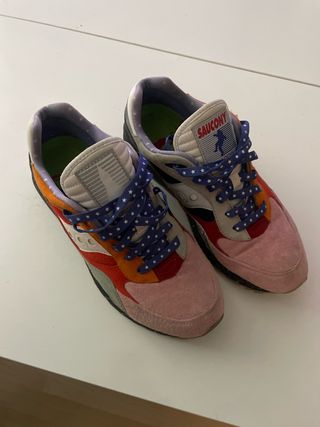 Saucony Shadow 6000 Edición Limitada