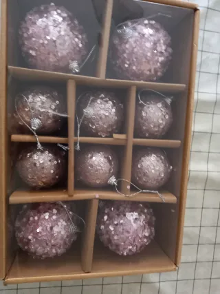 Estuche 10 Bolas Navidad Rosas y Plateadas