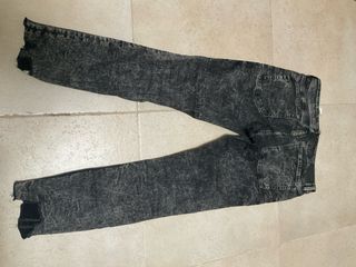 Pull&Bear Jeans Slim Negros Desgastados