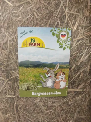 Henno de las montañas JR Farm