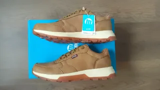 Zapatillas USTANG - talla 41