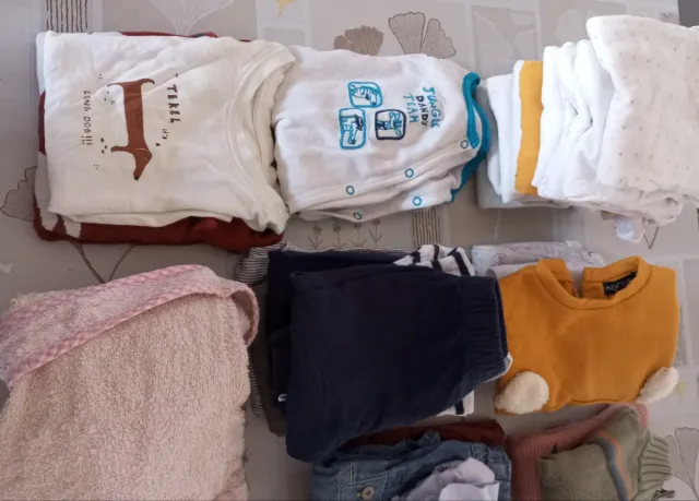 Conjunto di Abbigliamento per Bambino di 6 Mesi (30 Pezzi)
