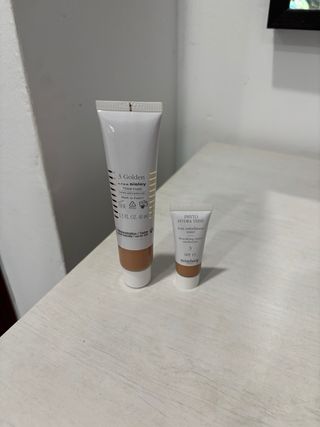 Sisley Phyto Hydra Teint 3 golden sin estrenar.