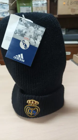 Gorro Real Madrid Adidas Negro Nuevo