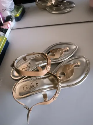 Sandalias Pink Doradas y Plateadas .chanc talha 40