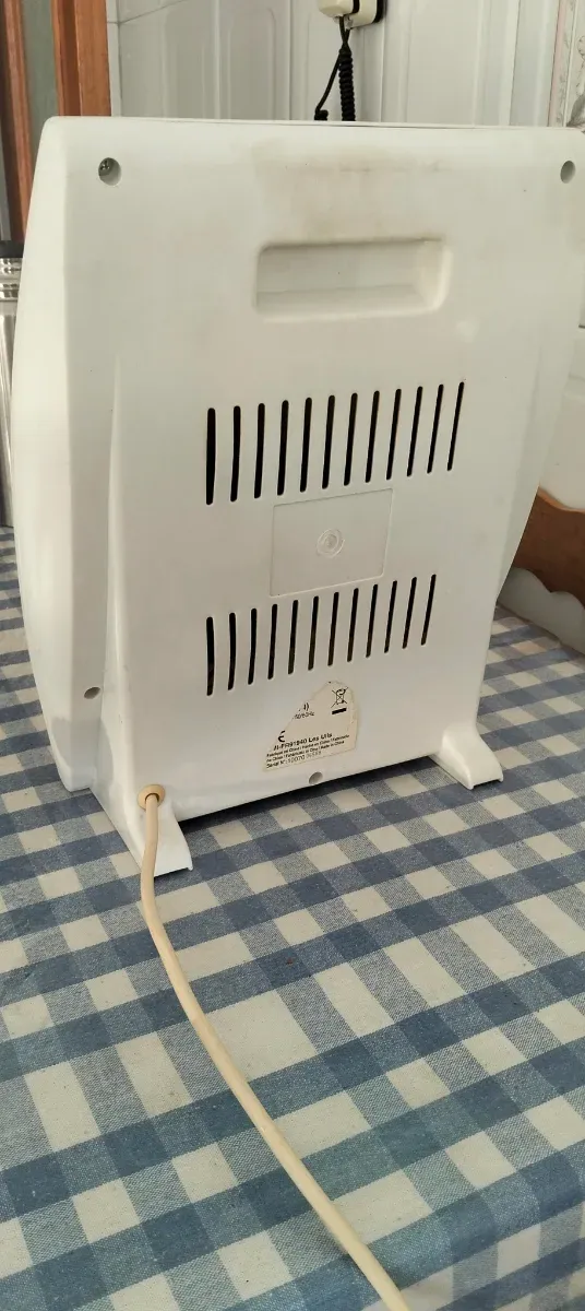 Calefactor Eléctrico Bluesky Blanco