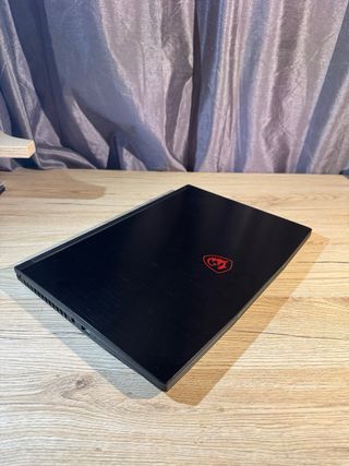 Portátil MSI i7 GTX 1650 1TB SSD 16GB RAM GTX 1650