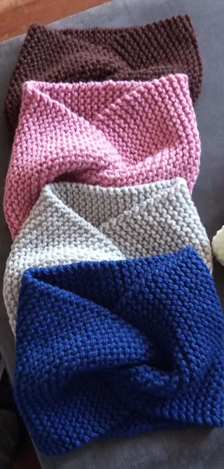 Cuello lana hecho a mano