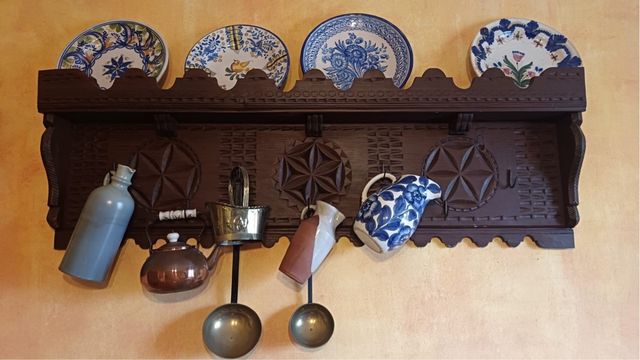 Colgador Castellano de Madera y Metal