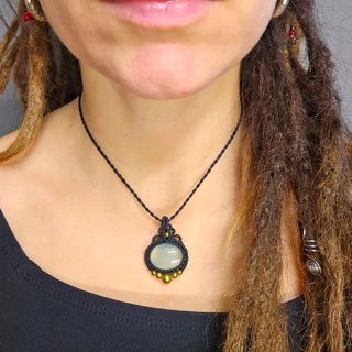 Ciondolo con Calcedonio Acqua