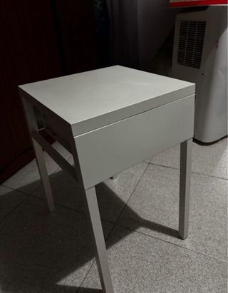 Tavolino IKEA bianco