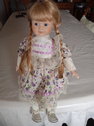 Muñeca Porcelana Vintage Classique Collection 34 c