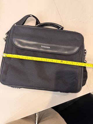 Maletín portátil Toshiba negro