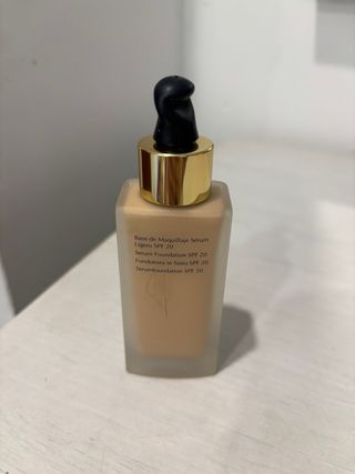 Estee Lauder Futurist SkinTint Serum SPF 20