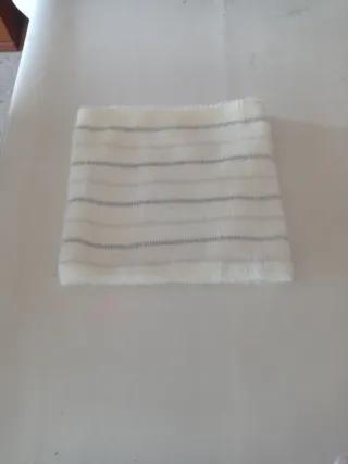 Bufanda cuello niña con pelito