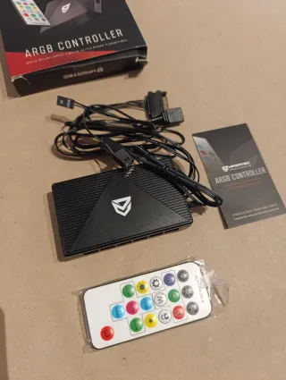 Controladora ARGB para PC HPORTEC con mando