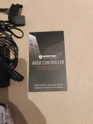 Controladora ARGB para PC HPORTEC con mando