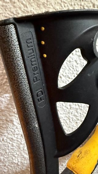 Muleta de la marca FDI premium regulable en altura